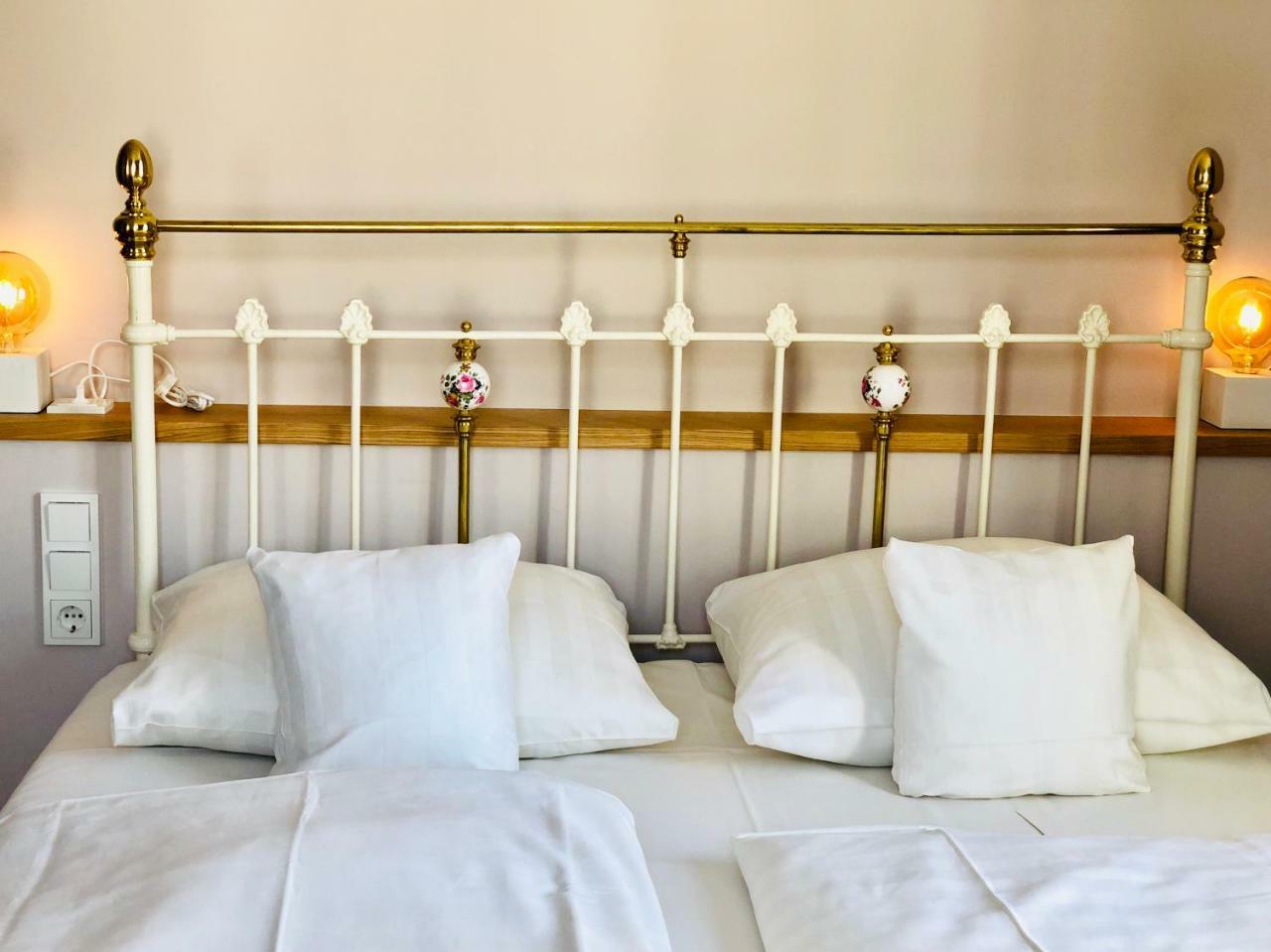 ויסבאדן Hotel Alexander מראה חיצוני תמונה